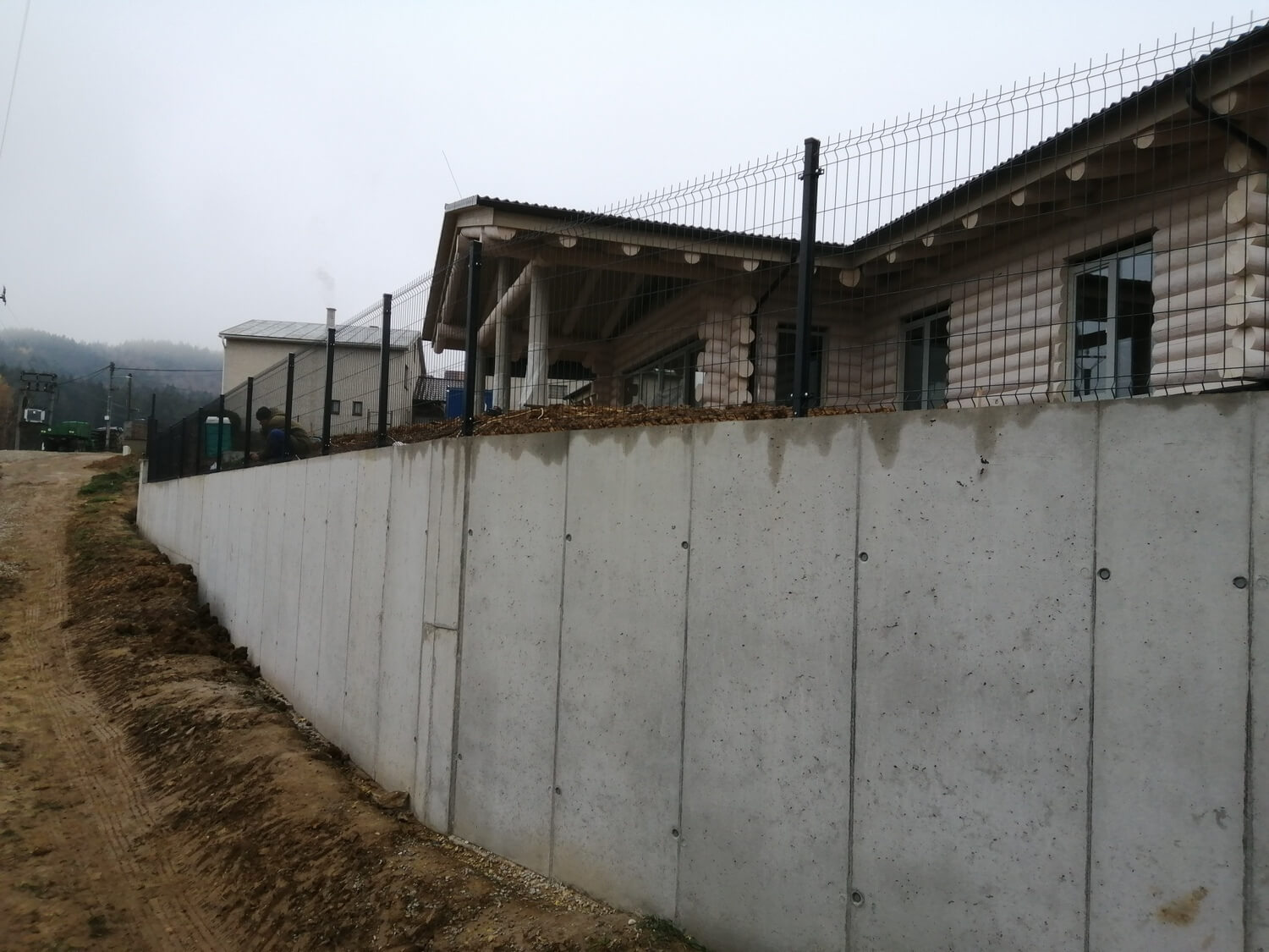 Fotogaléria realizácií - Dav Group s.r.o. - Oplotenie domu