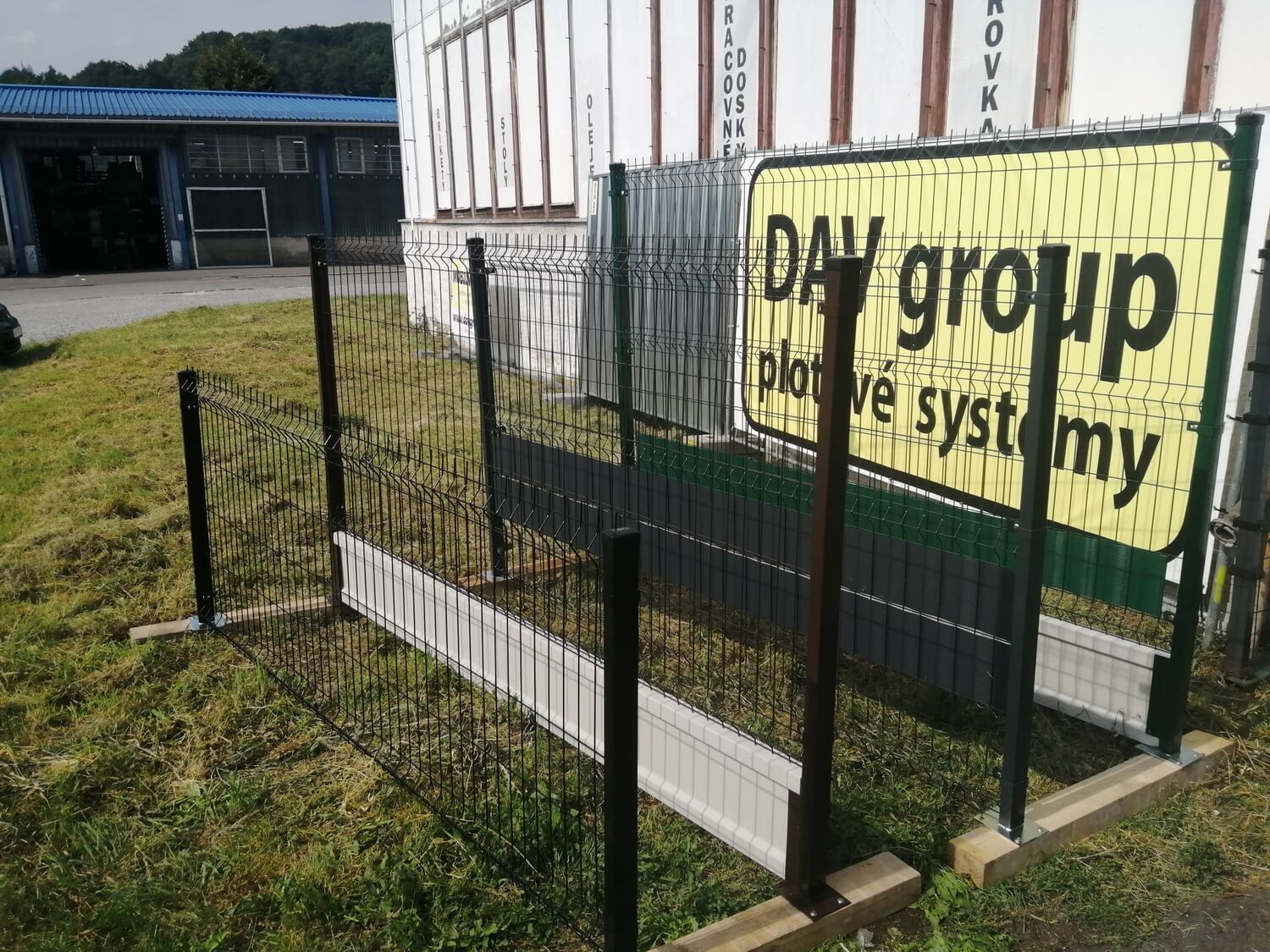 Dav Group s.r.o. - ukážka plotových panelov